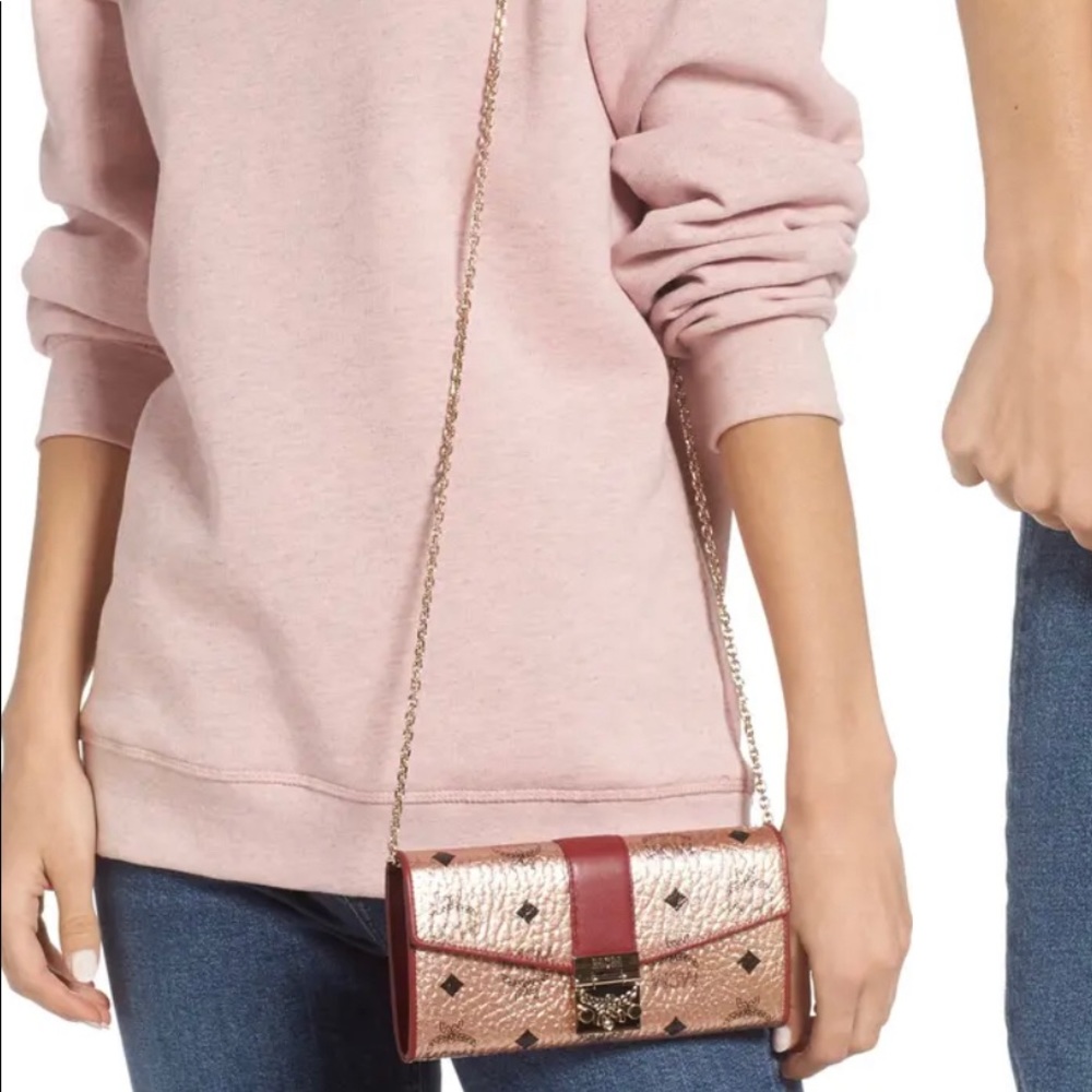 MCM Large TwoFold Crossbody Wallet+champagne+Chain strap+Purse+NWT - Picture 1 of 12